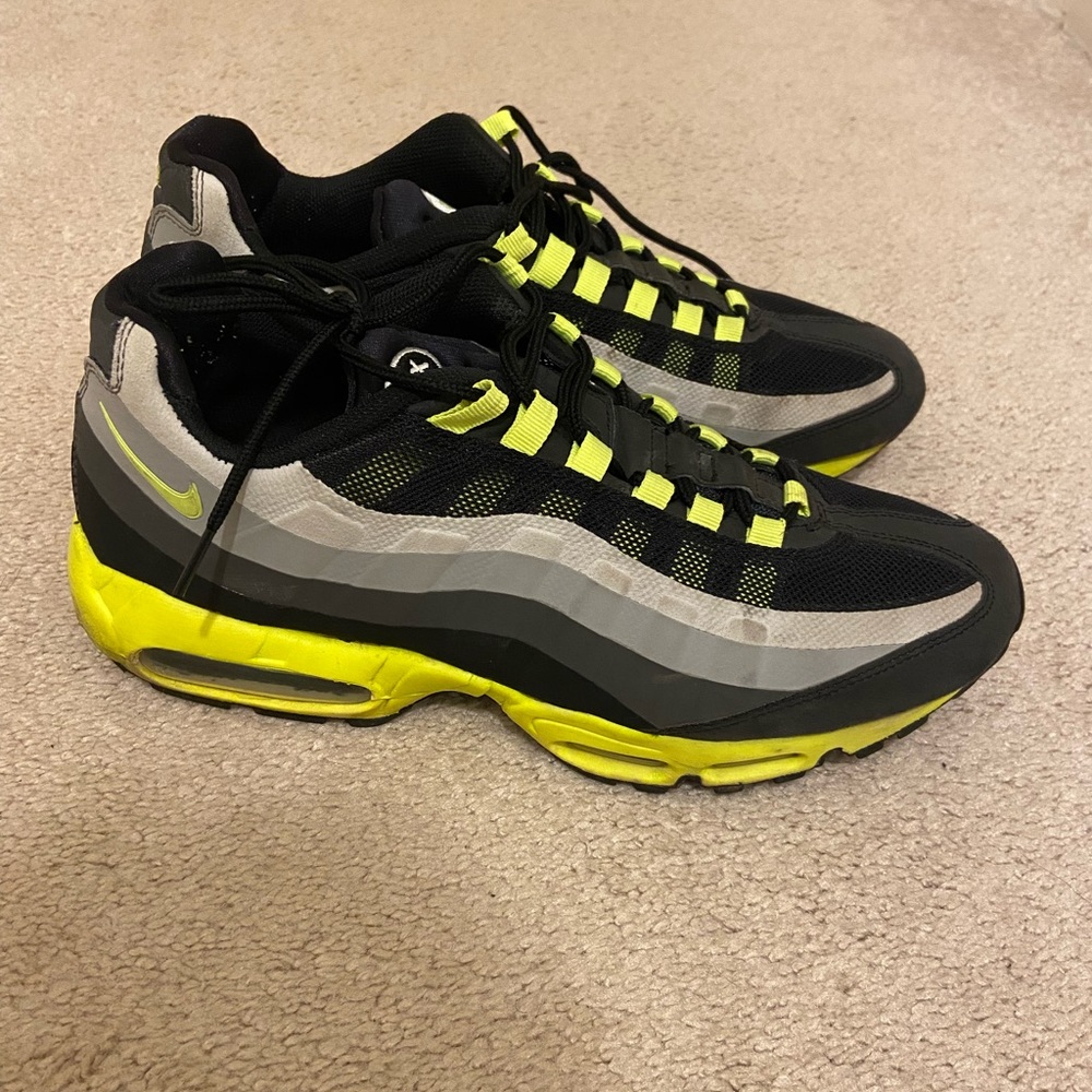 Nike Air Max 95 - Black/Grey/Neon Size 11 - worn, no box